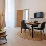 Un Cocon Au Coeur D\'Avignon Logement